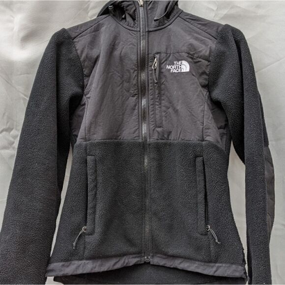 Hooded North Face fleece jacket - Picture 2 of 15